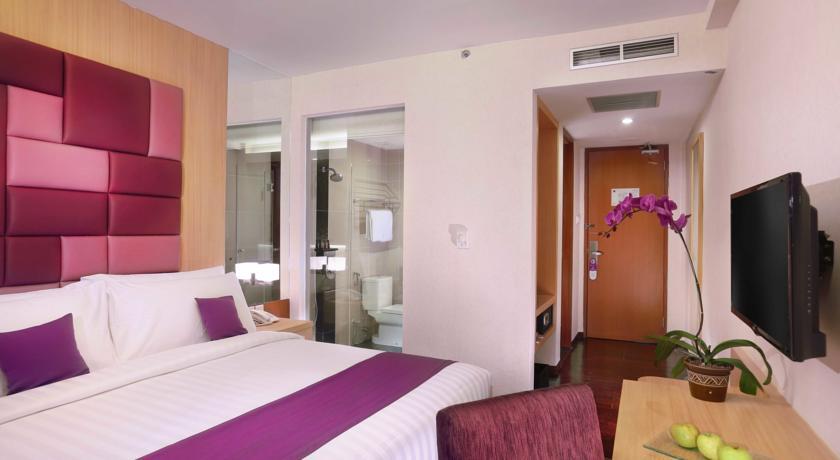 Quest Hotel Darmo - Surabaya By Aston Zewnętrze zdjęcie