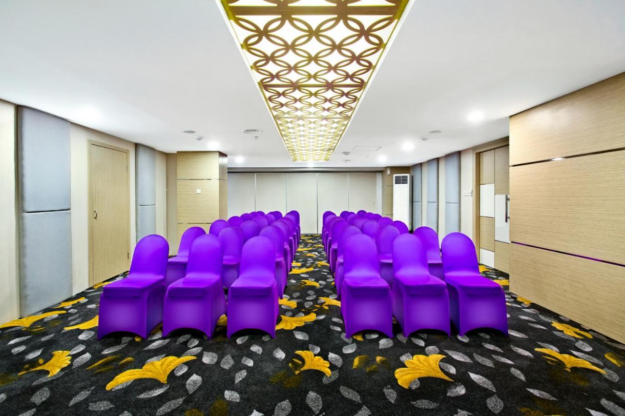 Quest Hotel Darmo - Surabaya By Aston Zewnętrze zdjęcie