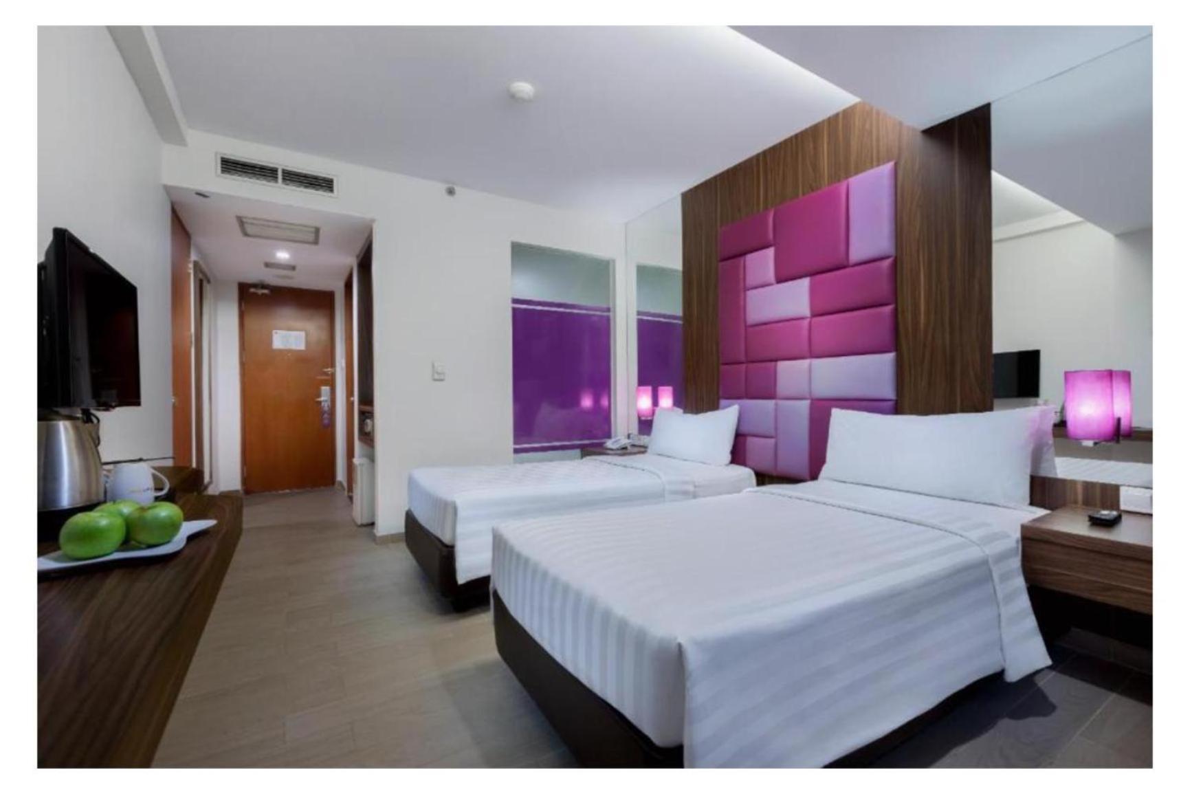 Quest Hotel Darmo - Surabaya By Aston Zewnętrze zdjęcie