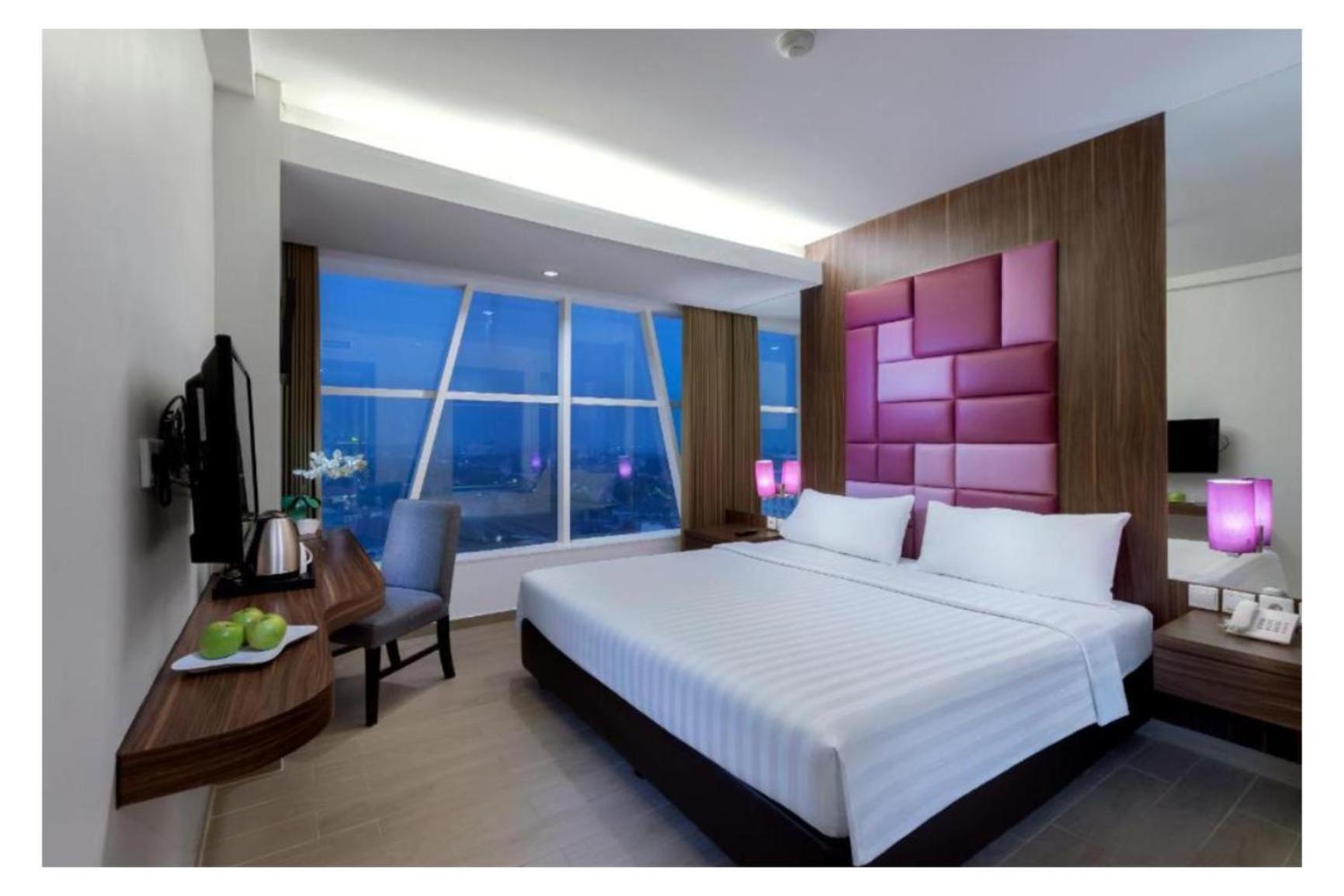 Quest Hotel Darmo - Surabaya By Aston Zewnętrze zdjęcie